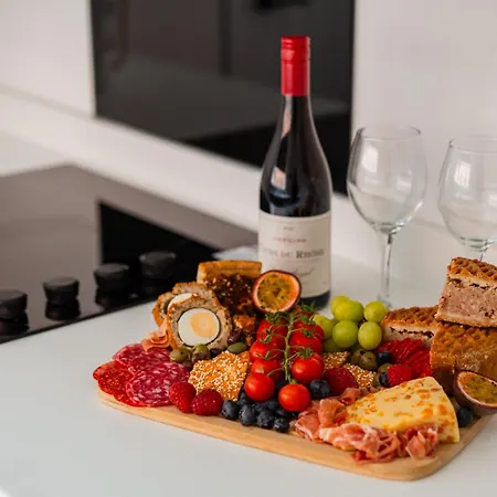 Roseberry Terrace By Horizon גרייט אייטון