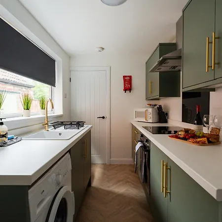 Roseberry Terrace By Horizon *