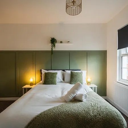 Roseberry Terrace By Horizon *