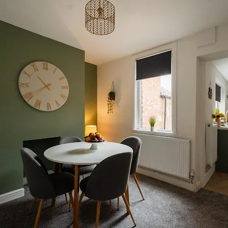 Roseberry Terrace By Horizon *